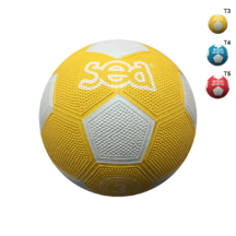 BOLA DE FUTEBOL EM BORRACHA GRANULADA